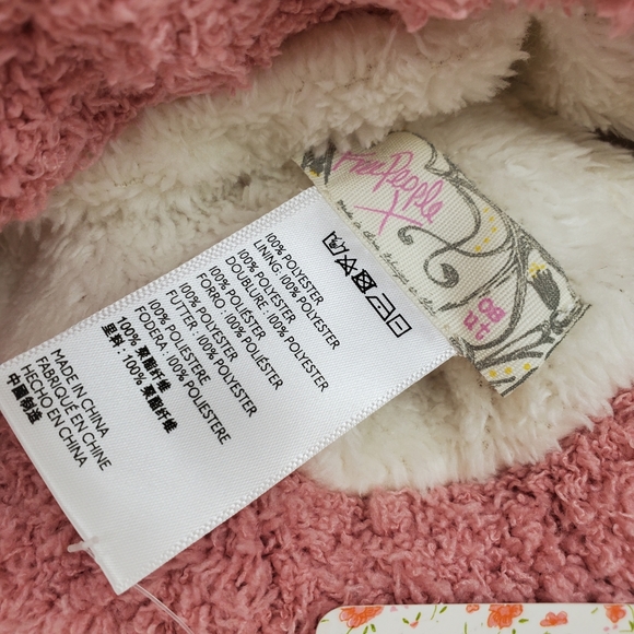 FREE PEOPLE Cloud Rib Blush Beanie Soft Lulliby Pull On Cozy Comfy Boho Warm - Picture 7 of 10